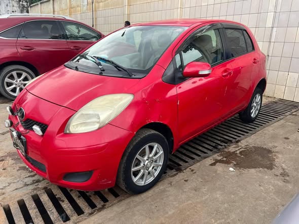 YARIS VITZ 2010 à vendre