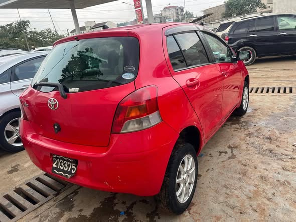 YARIS VITZ 2010 à vendre