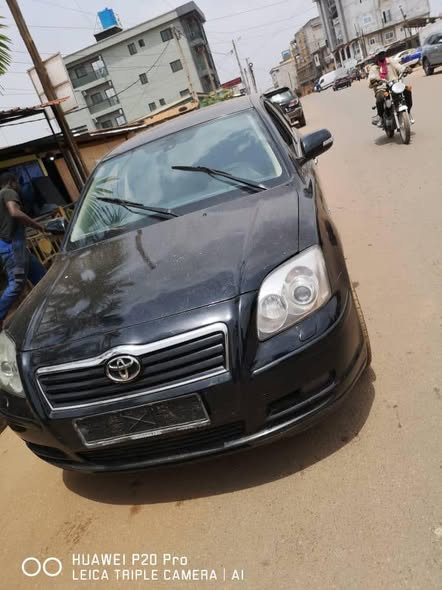 Toyota Avensis à vendre
