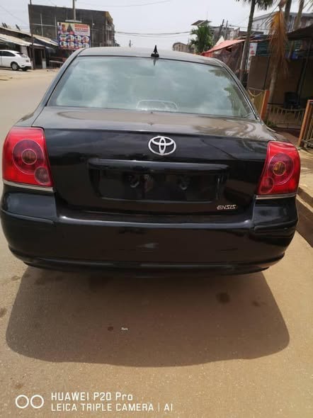 Toyota Avensis à vendre