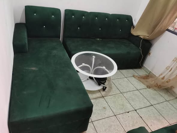 Salon Complet et Électroménager à Vendre