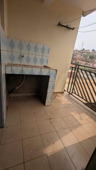 Appartement moderne à louer – Stade Municipal Bamenzi, Bafoussam