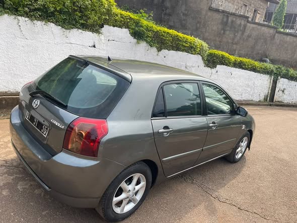 Toyota 115 Année 2006 à vendre