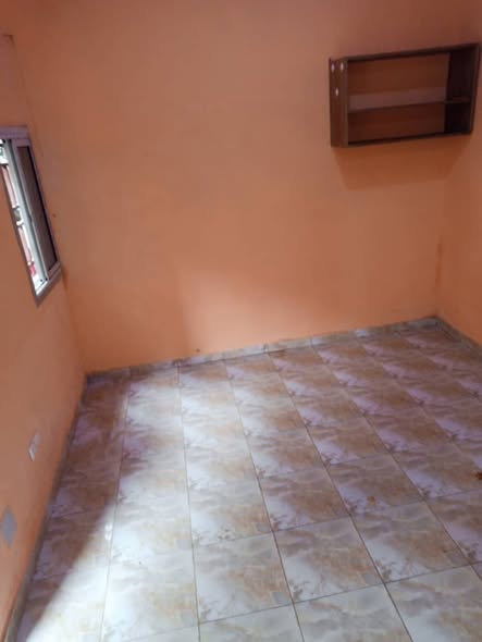 Chambre moderne à louer à Nkolmesseng