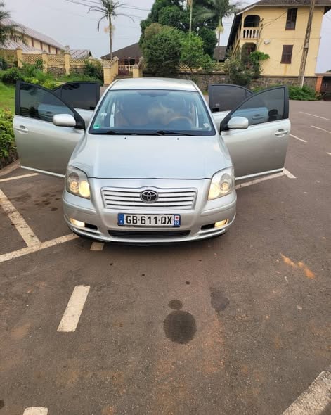 Toyota Avensis 2005 à vendre
