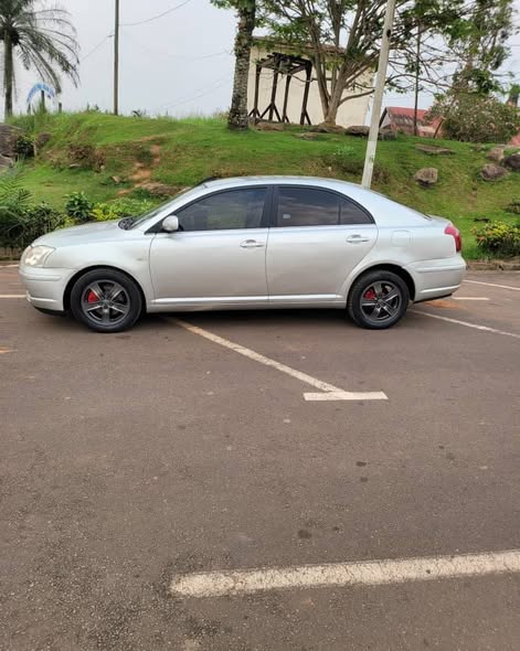 Toyota Avensis 2005 à vendre