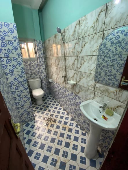 Studio moderne à louer à Yde_ngousso