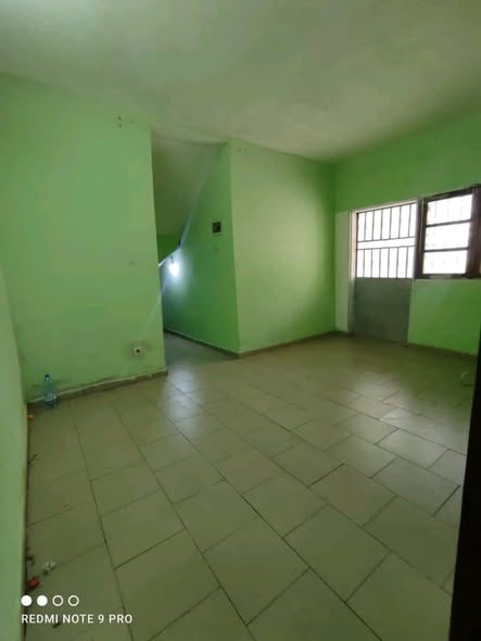 Studio à Nsimeyong à louer
