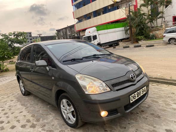 Toyota Corolla verso 2006 à vendre
