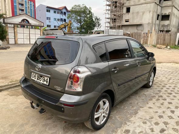 Toyota Corolla verso 2006 à vendre