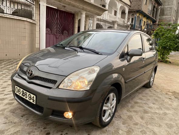 Toyota Corolla verso 2006 à vendre