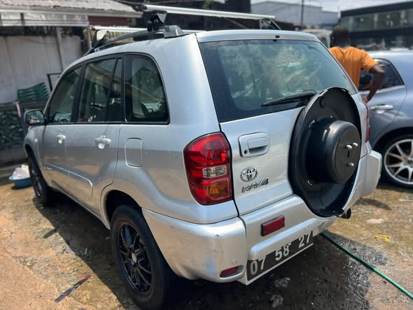Toyota RAV4 2005 Essence