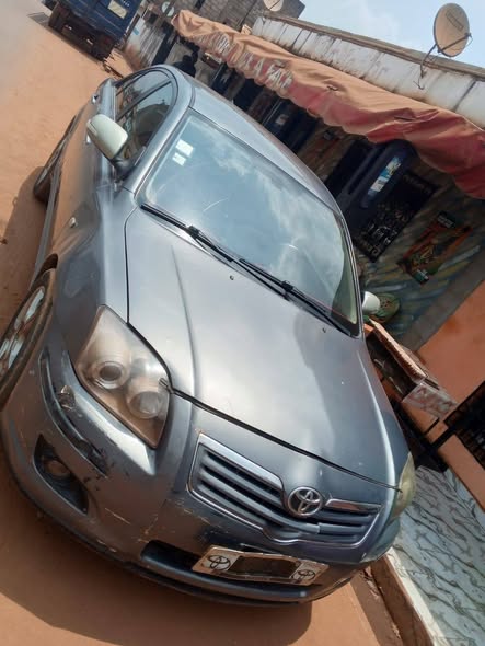 Toyota Avensis à vendre
