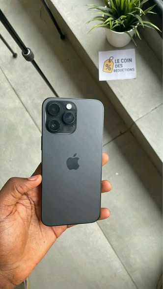 IPhone 14 Pro Max 128g à vendre