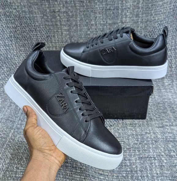 Chaussures Zara disponibles
