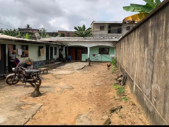 Maison à vendre à Douala