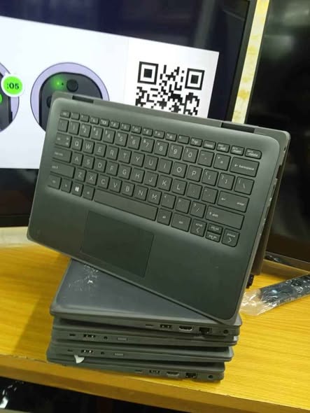 Vente d'ordinateur portable HP x360 g5 ee