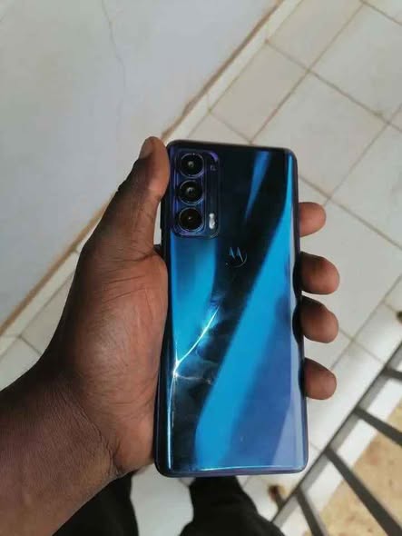 Motorola moto edge 20 5G à vendre