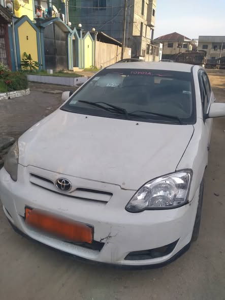 Voiture Toyota climatisée à vendre