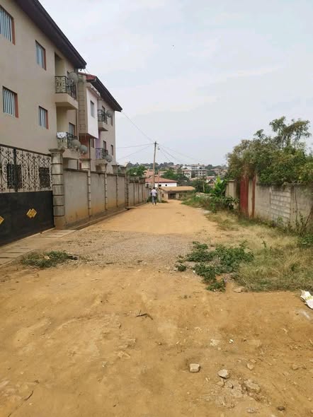 Terrain titré à Yaoundé Nkoabang