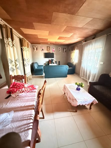 Magnifique villa moderne à vendre à Yaoundé