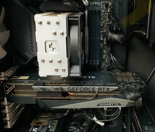 Carte graphique NVIDIA RTX 3080 10giga