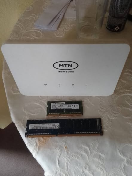 Vente de 2 Box MTN et RAM 8Go DDR3
