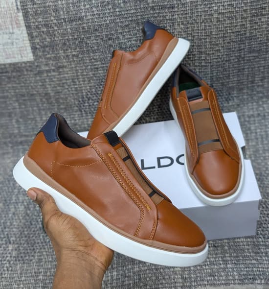 Chaussures en vente avec livraison gratuite