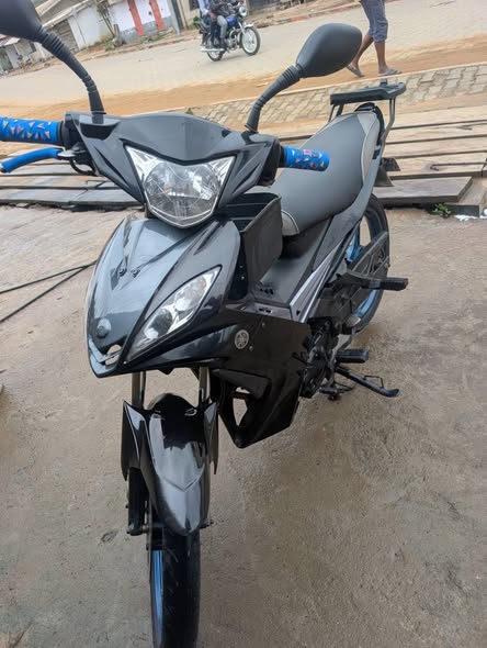 Moto Yamaha scooter 135 Occasion