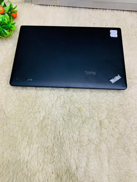 LAPTOP LENOVO CORE I5 3TH 4Gb RAM 500Gb HDD