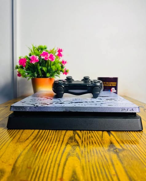 Vente de PS4 et PS3 avec accessoires