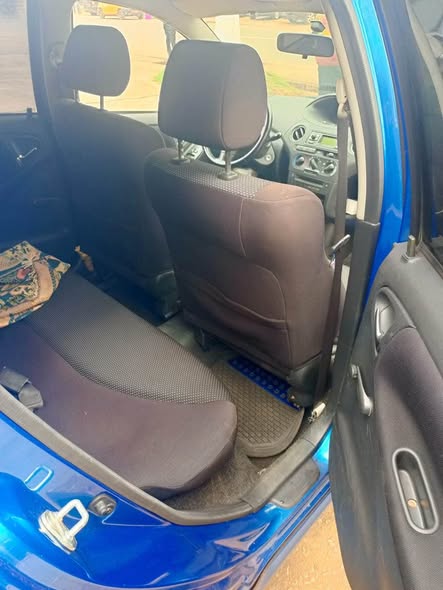 Yaris TS SPORT 2005 à vendre
