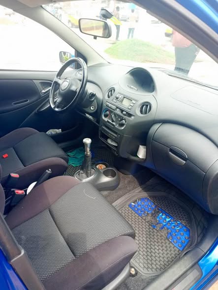 Yaris TS SPORT 2005 à vendre