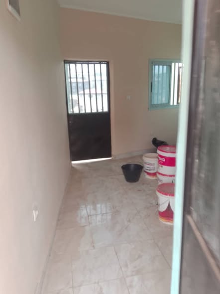 Chambre moderne à louer à Yaoundé