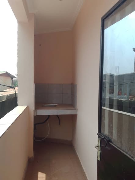 Chambre moderne à louer à Yaoundé