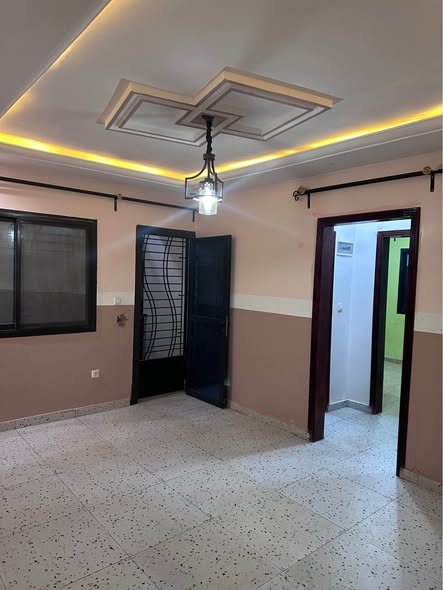 Studio moderne à louer à Simbock, Yaoundé