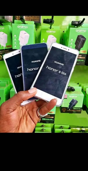 Huawei Honor 8 Lite – 128 Go / 6 Go RAM