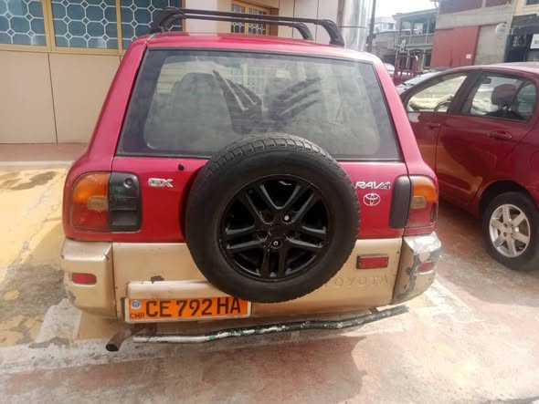 Toyota Rav4 année 2000 à vendre