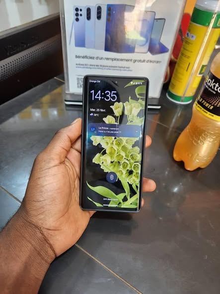 Pixel 6pro fissuré derrière