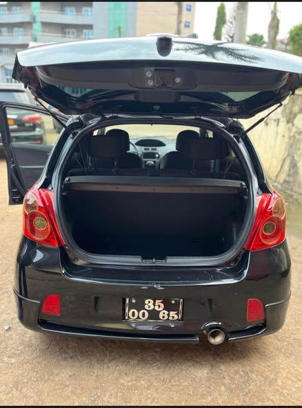 Toyota Yaris vitz sport à vendre