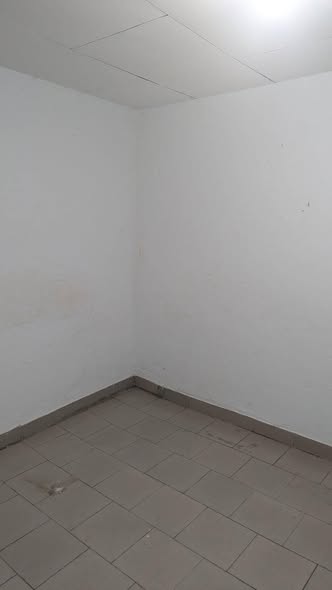 Studio simple à louer titi-garage