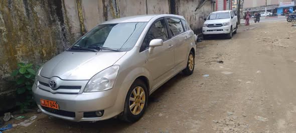 Toyota Corolla Verso 7 places à vendre