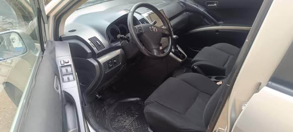 Toyota Corolla Verso 7 places à vendre