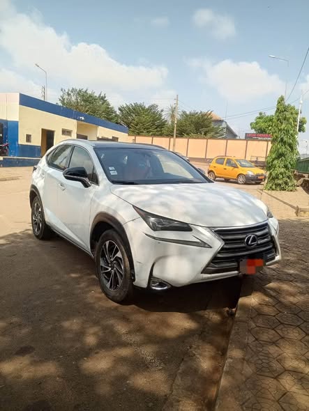 Lexus NX 200 à vendre