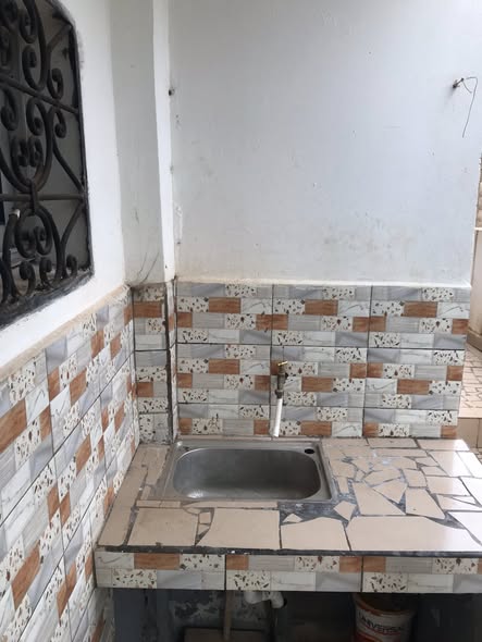 Appartement moderne à louer à Odza