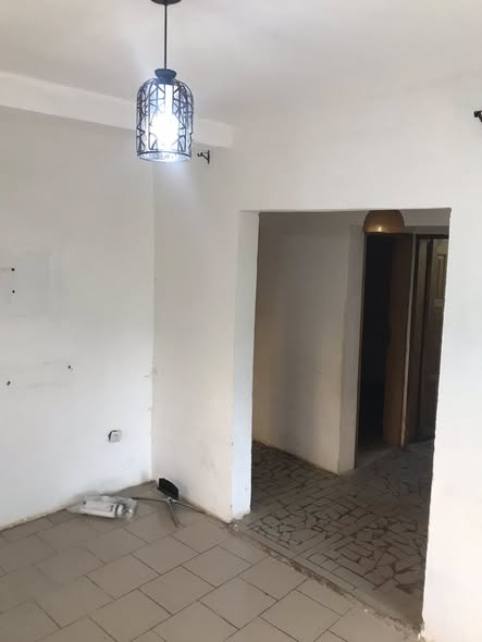Appartement moderne à louer à Odza