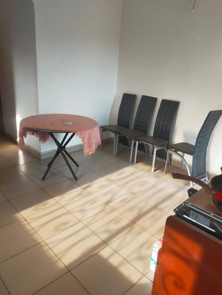 Studio moderne à louer