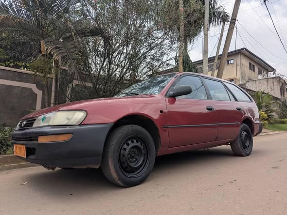 Toyota ke100 long châssis à vendre