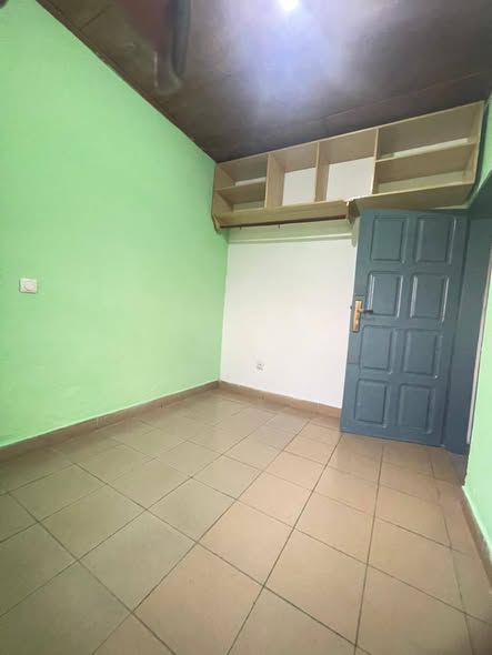 Studio moderne à louer Nsimeyon