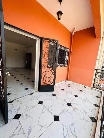 Studio moderne à Nsam